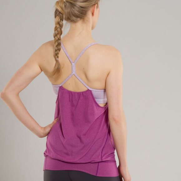 Lululemon Let it Loose tank with bra - Picture 5 of 6
